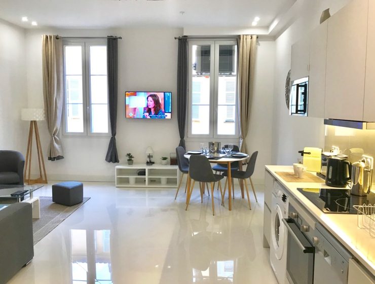 Palais De Justice Nice Rental Apartment by Easy Home Booking Rentals Agency in Nice , France